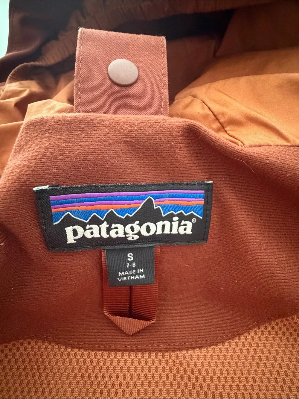 Patagonia Kids 4-in-1 Everyday Jacket in Rust Red size Small (7/8)
